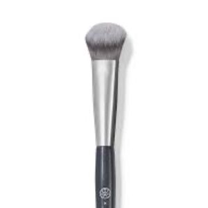 New BK Beauty Angie Hot & Flashy A506 Concealer Brush